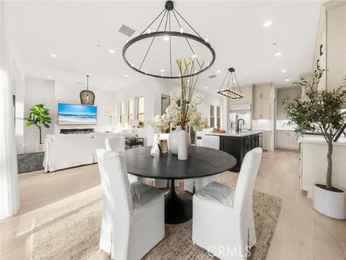 134  Aspect  , Irvine, CA