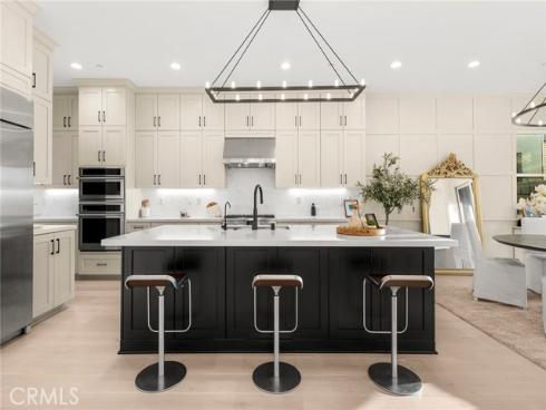 134  Aspect  , Irvine, CA