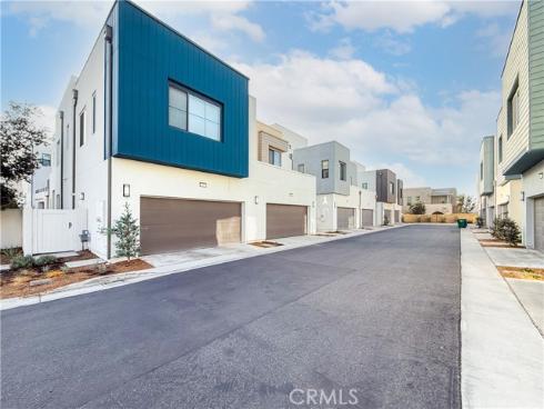 121  Novel  , Irvine, CA