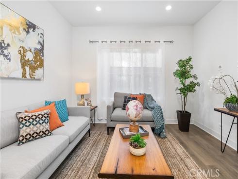 121  Novel  , Irvine, CA