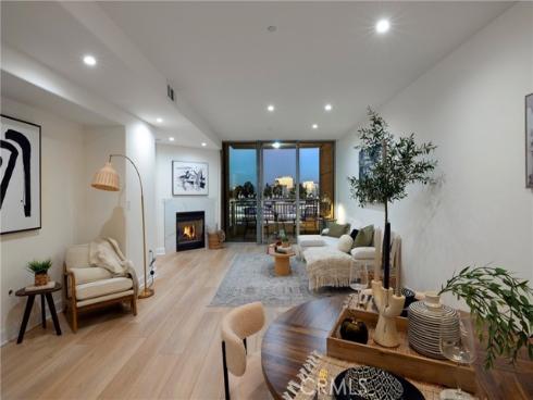 3072  Scholarship  , Irvine, CA