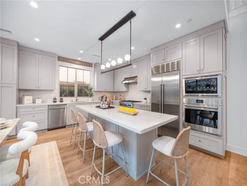 111  Reflection  , Irvine, CA