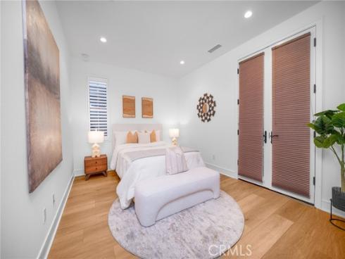 111  Reflection  , Irvine, CA