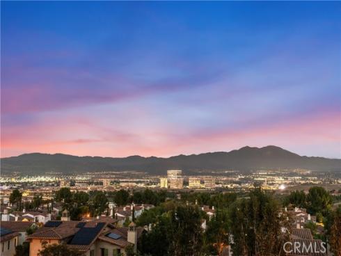 20  Dreamlight  , Irvine, CA