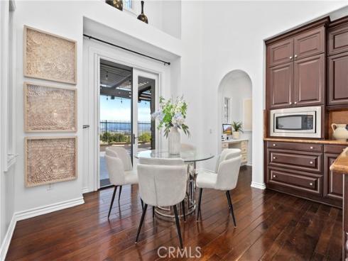 20  Dreamlight  , Irvine, CA