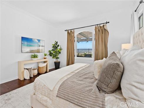 20  Dreamlight  , Irvine, CA