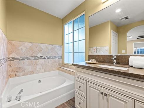 5200 Irvine Blvd, Space 355 , Irvine, CA