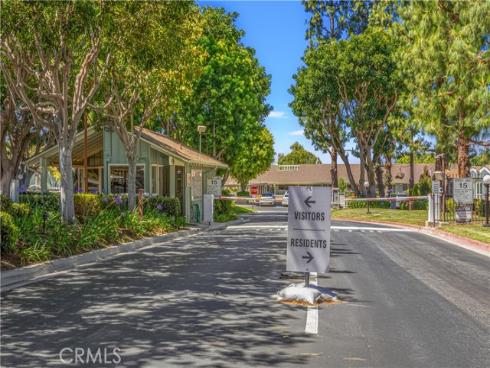 5200 Irvine Blvd, Space 355 , Irvine, CA