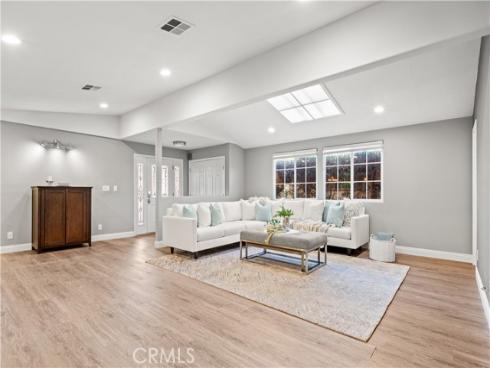 5200 Irvine Blvd, Space 355 , Irvine, CA