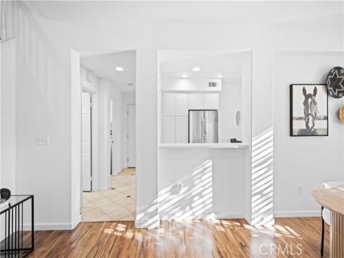 1016  Timberwood  , Irvine, CA