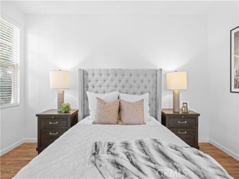 1016  Timberwood  , Irvine, CA