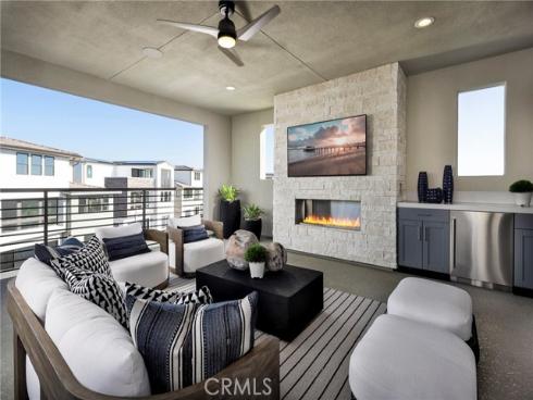 145 Apron , Irvine, CA