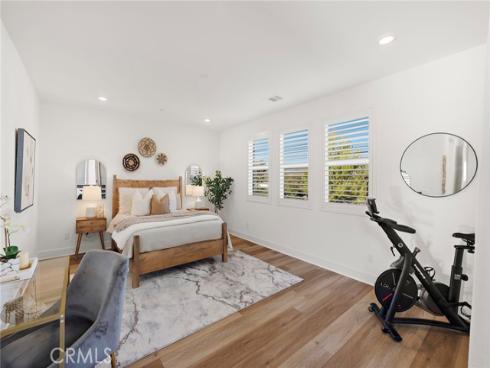 312  Merit  , Irvine, CA