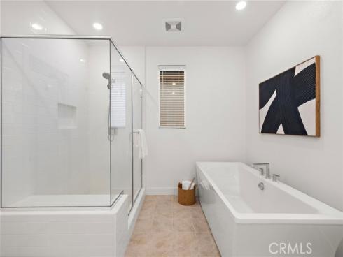 312  Merit  , Irvine, CA