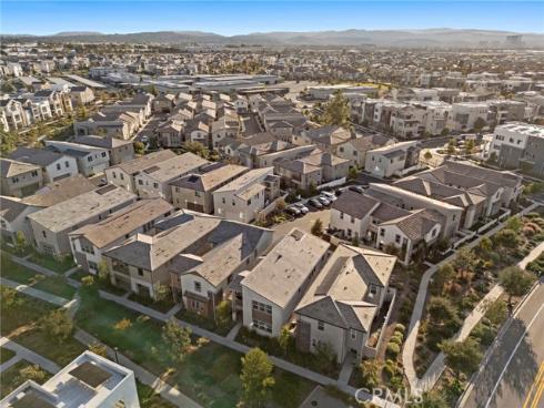 312  Merit  , Irvine, CA