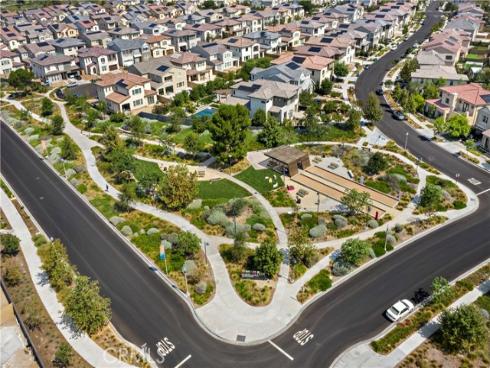 312  Merit  , Irvine, CA