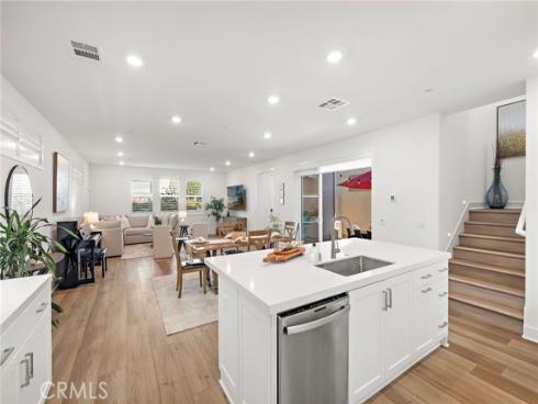 312  Merit  , Irvine, CA