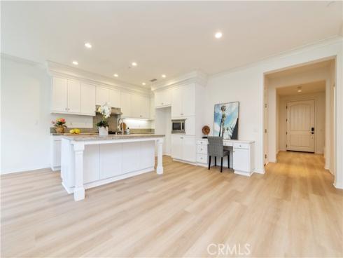 27  Maycrest  , Irvine, CA