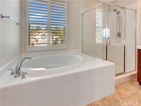 10  Rutherford  , Irvine, CA