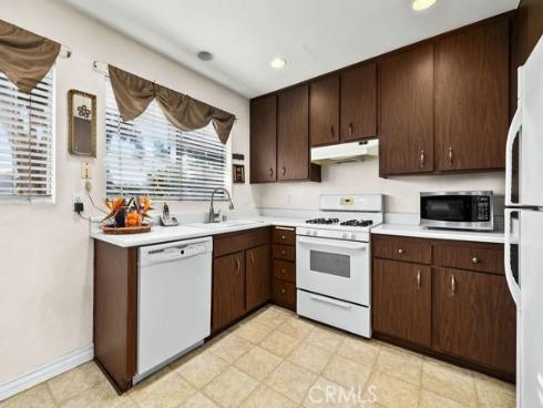 35  Firwood  , Irvine, CA