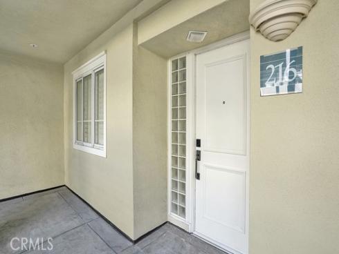 2233 Martin 216 , Irvine, CA