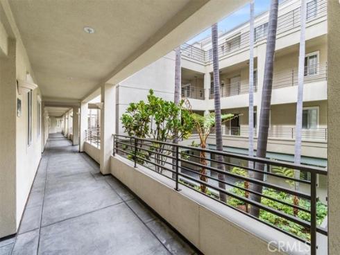 2233 Martin 216 , Irvine, CA