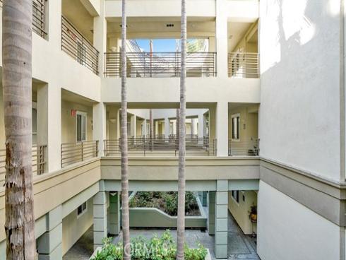 2233 Martin 216 , Irvine, CA