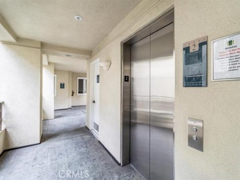 2233 Martin 216 , Irvine, CA