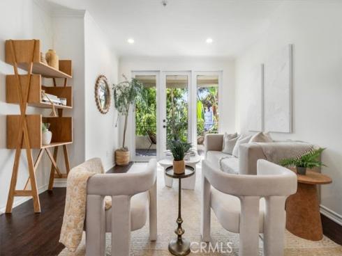 2233 Martin 216 , Irvine, CA