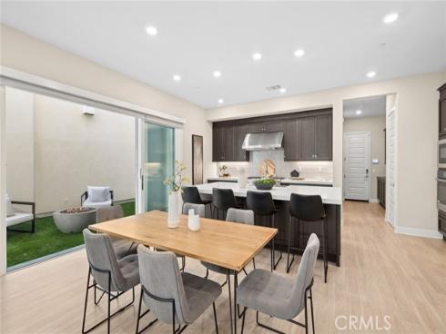 114  Source  , Irvine, CA