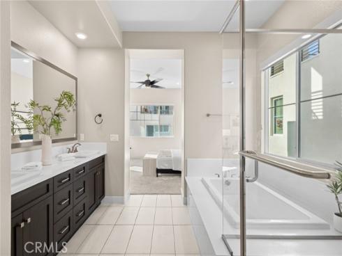 114  Source  , Irvine, CA