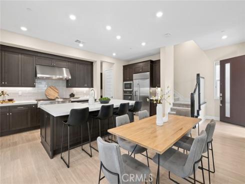 114  Source  , Irvine, CA