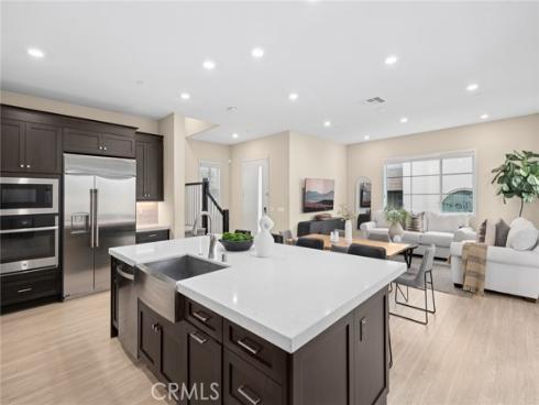 114  Source  , Irvine, CA