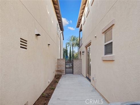 102 Spanish Lace , Irvine, CA