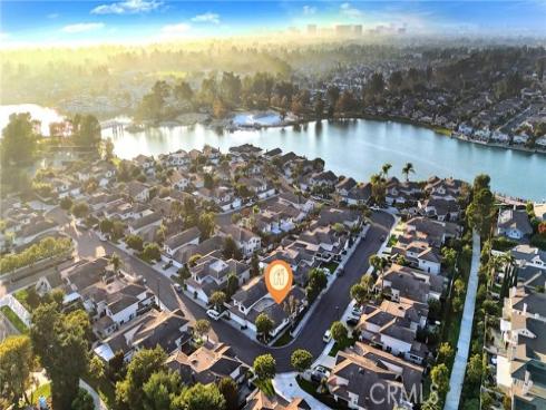 29  Cedarlake #53  , Irvine, CA