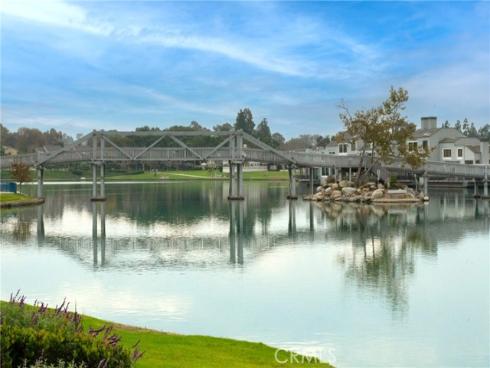 29  Cedarlake #53  , Irvine, CA