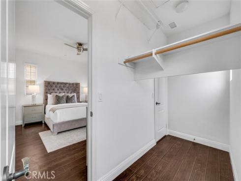 65  Chantilly  , Irvine, CA