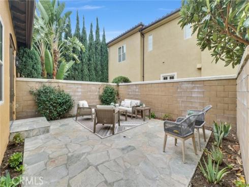 65  Chantilly  , Irvine, CA