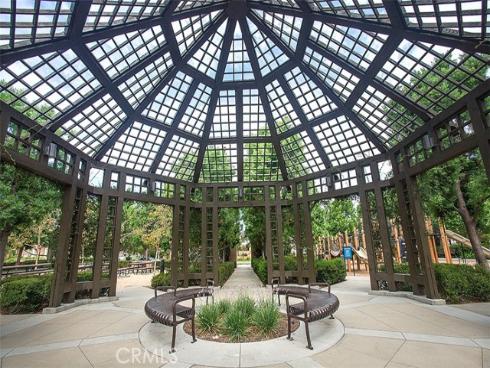 65  Chantilly  , Irvine, CA