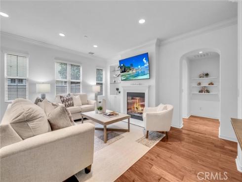 65  Chantilly  , Irvine, CA