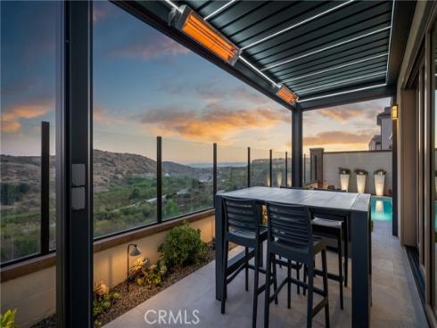 208  Canterbury  , Irvine, CA