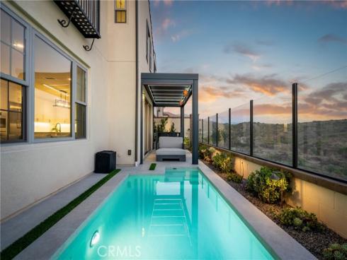 208  Canterbury  , Irvine, CA