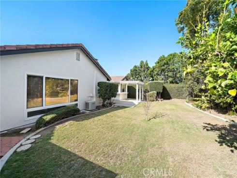 5071  Bayonne   Circle, Irvine, CA