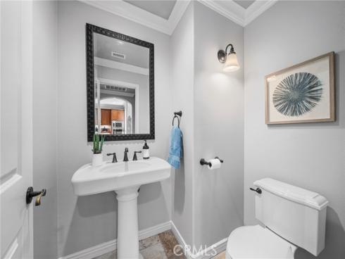 38  Upperbend  , Irvine, CA