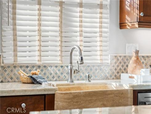 38  Upperbend  , Irvine, CA