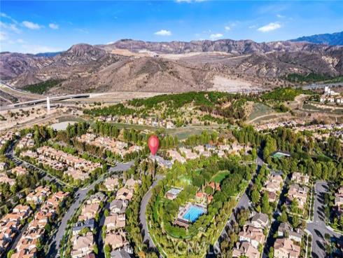 38  Upperbend  , Irvine, CA