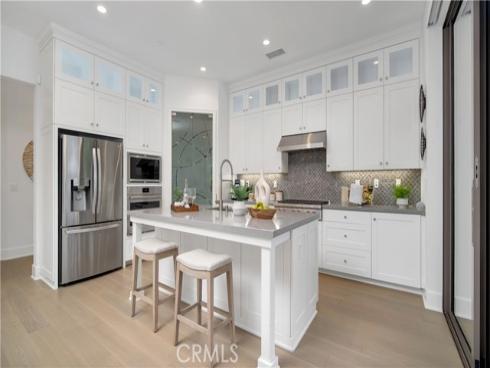 343  Paradiso  , Irvine, CA