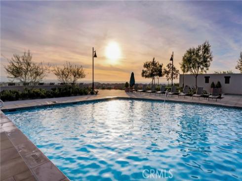 343  Paradiso  , Irvine, CA