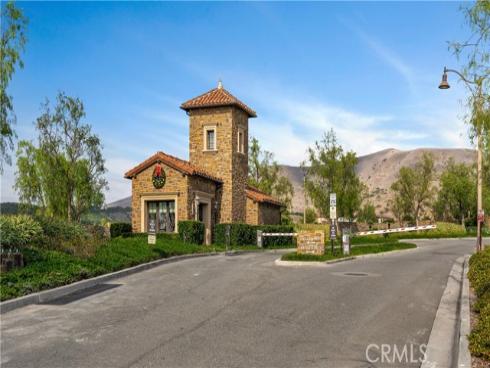 343  Paradiso  , Irvine, CA