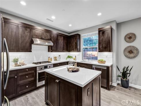 107 Copeland , Irvine, CA